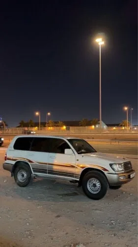 Toyota Land Cruiser 2003 — MzadQatar