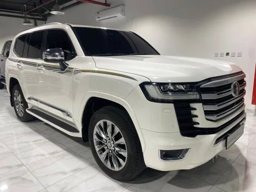 Toyota Land Cruiser 2023 — MzadQatar