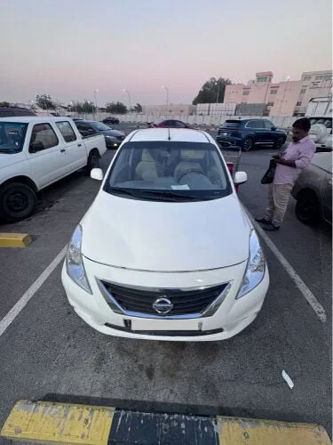 Nissan Sunny 2012 — MzadQatar