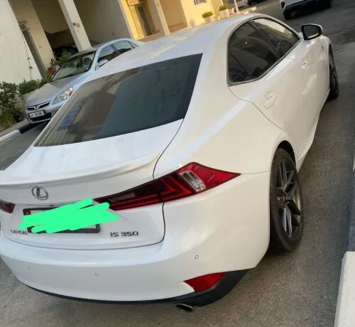 Lexus IS 350 2015 — MzadQatar