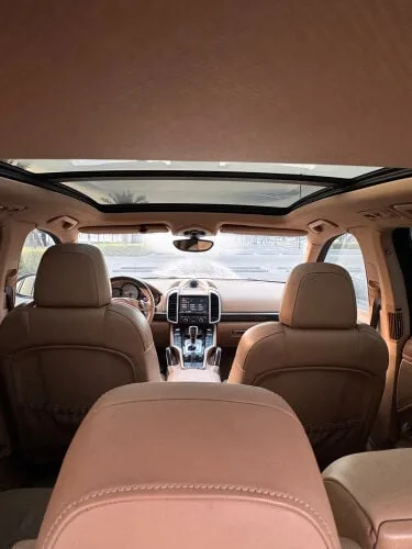 Porsche Cayenne 2012 — MzadQatar