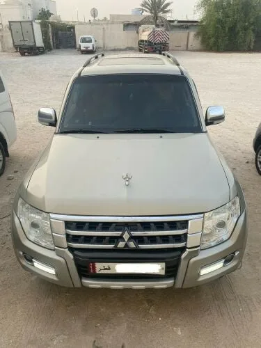 Mitsubishi Pajero 2015 — MzadQatar