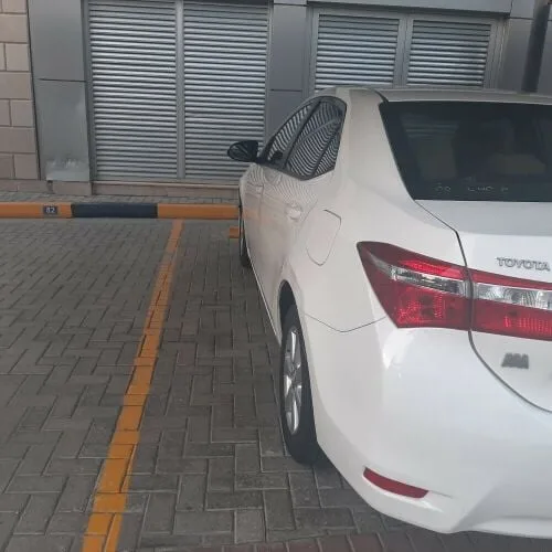 Toyota Corolla 2015 — MzadQatar