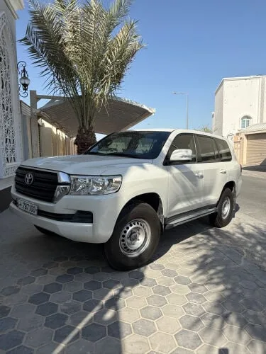 Toyota Land Cruiser 2018 — MzadQatar