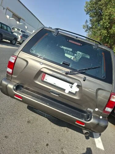Nissan Pathfinder 2001 — MzadQatar