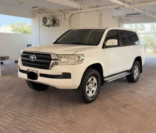 Toyota Land Cruiser 2017 — MzadQatar
