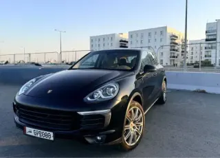 Porsche Cayenne 2015 — MzadQatar