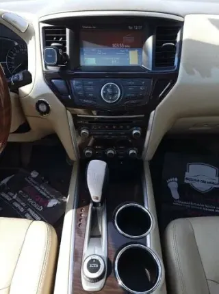 Nissan Pathfinder 2014 — MzadQatar