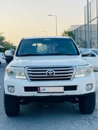 Toyota Land Cruiser 2009 — MzadQatar