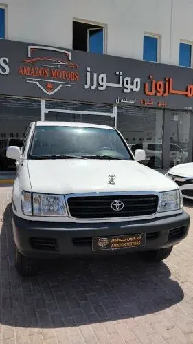 Toyota Land Cruiser 2002 — MzadQatar