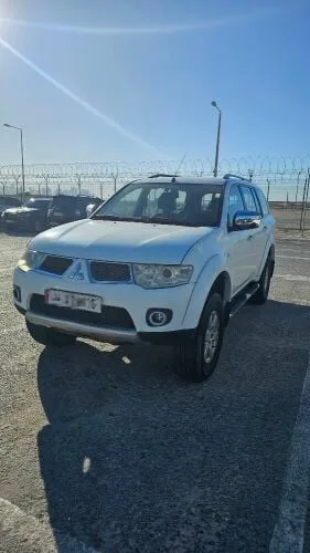 Mitsubishi Pajero 2010 — MzadQatar