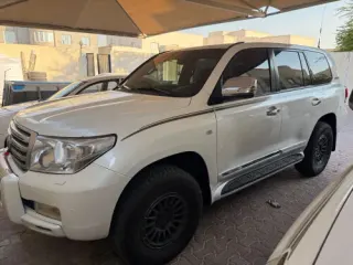 Toyota Land Cruiser 2011 — MzadQatar