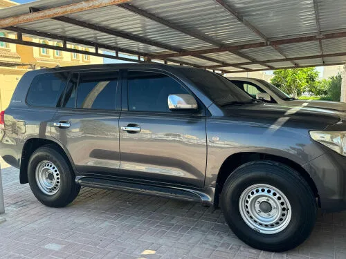 Toyota Land Cruiser 2011 — MzadQatar