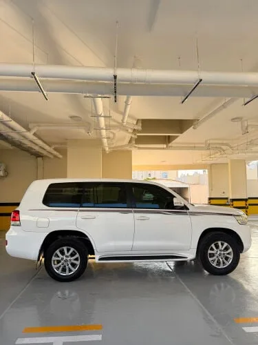 Toyota Land Cruiser 2020 — MzadQatar