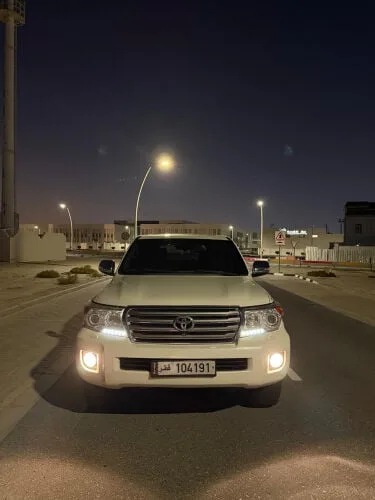 Toyota Land Cruiser 2013 — MzadQatar