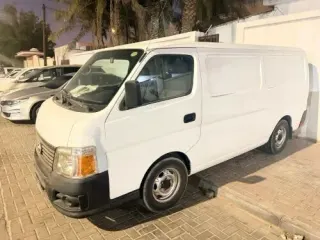 Nissan Urvan 2009 — MzadQatar