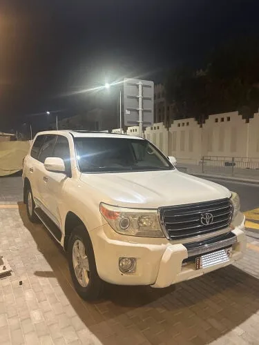 Toyota Land Cruiser 2014 — MzadQatar