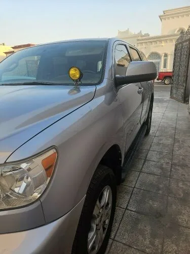 Toyota Sequoia 2013 — MzadQatar