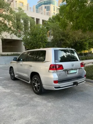 Toyota Land Cruiser 2022 — MzadQatar