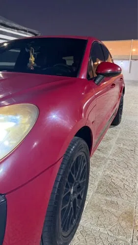 Porsche Macan 2017 — MzadQatar