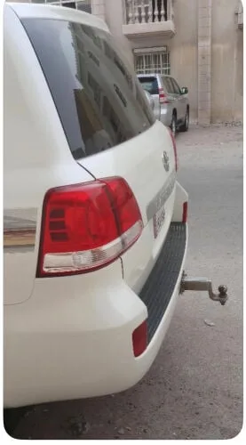 Toyota Land Cruiser 2008 — MzadQatar