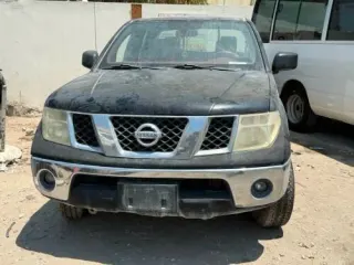 Nissan Navara 2012 — MzadQatar