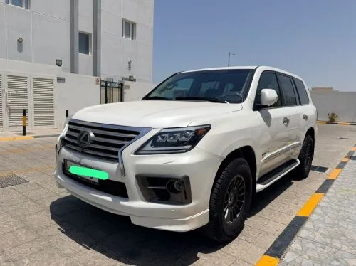 Lexus LX 570 2010 — MzadQatar