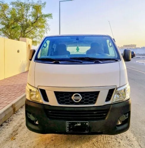 Nissan Urvan 2016 — MzadQatar