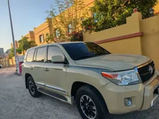 Toyota Land Cruiser 2015 — MzadQatar