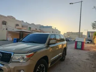 Toyota Land Cruiser 2015 — MzadQatar