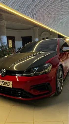 Volkswagen Golf R 2018 — MzadQatar