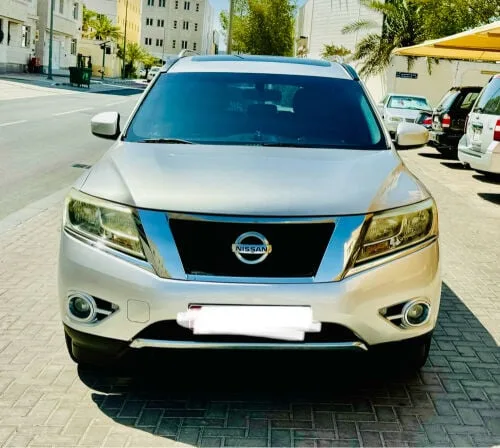 Nissan Pathfinder 2014 — MzadQatar