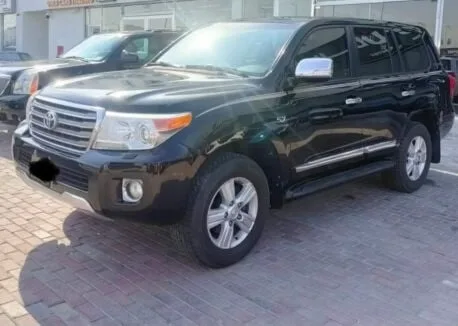 Toyota Land Cruiser 2013 — MzadQatar
