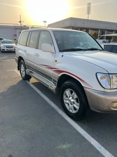 Toyota Land Cruiser 2003 — MzadQatar
