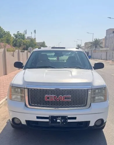 GMC Sierra 2009 — MzadQatar