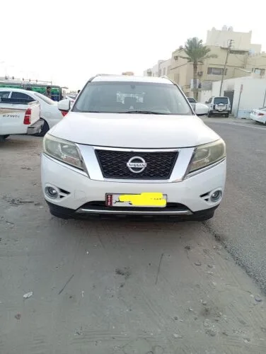 Nissan Pathfinder 2013 — MzadQatar