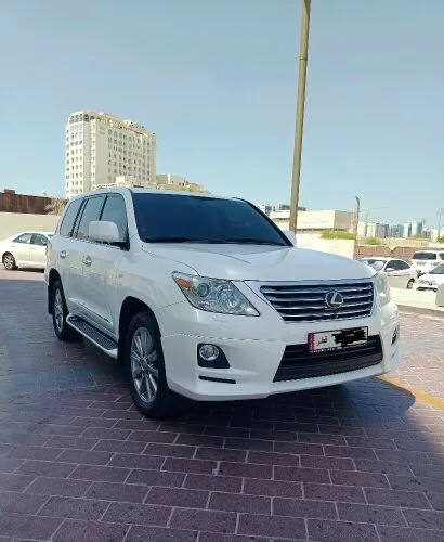 Lexus LX 570 2010 — MzadQatar