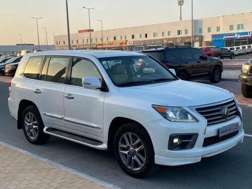 Lexus LX 2015 — MzadQatar