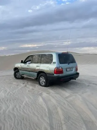 Toyota Land Cruiser 2002 — MzadQatar