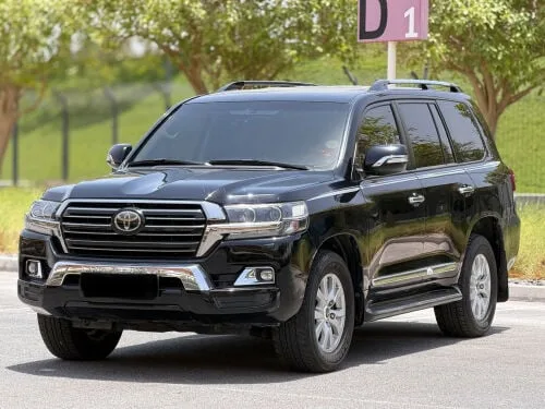 Toyota Land Cruiser 2017 — MzadQatar