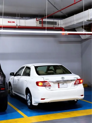 Toyota Corolla 2013 — MzadQatar