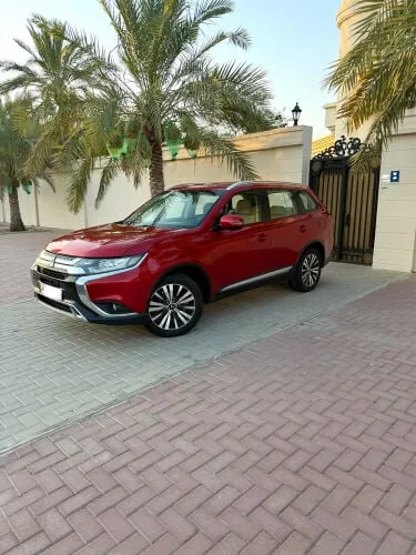 Mitsubishi Outlander 2021 — MzadQatar