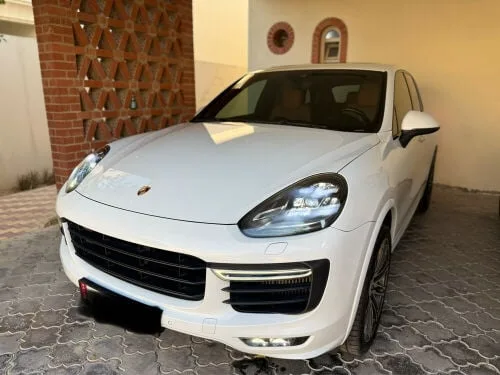Porsche Cayenne 2016 — MzadQatar