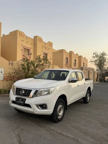 Nissan Navara 2020 — MzadQatar