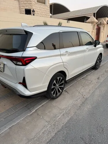 Toyota Veloz 2024 — MzadQatar