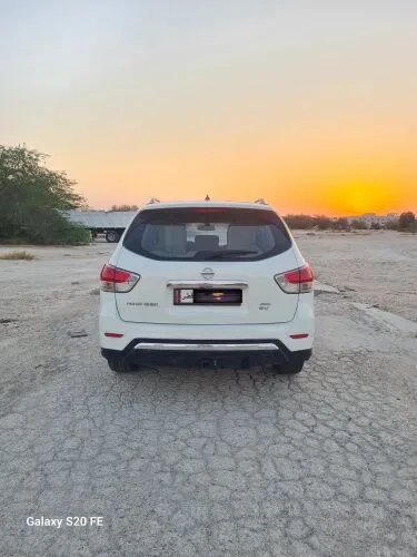 Nissan Pathfinder 2014 — MzadQatar