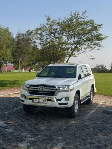 Toyota Land Cruiser 2018 — MzadQatar