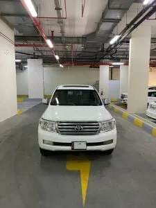 Toyota Land Cruiser 2010 — MzadQatar