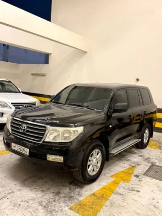 Toyota Land Cruiser 2011 — MzadQatar
