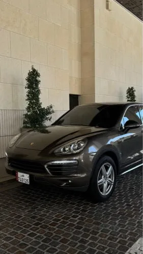 Porsche Cayenne 2013 — MzadQatar